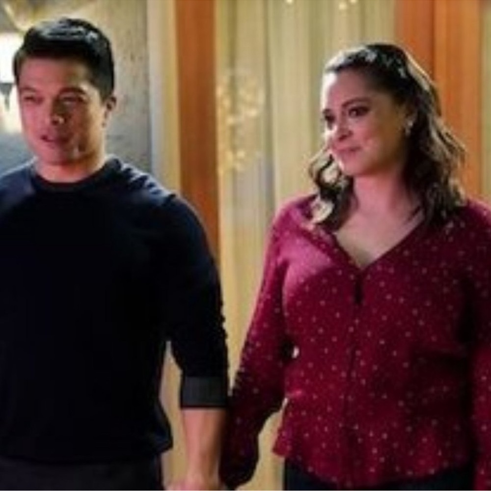 Rails Beaux Offset Dot Button Front Ruffle Nwt - image 6